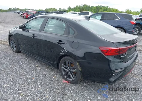 2021 Kia Forte Gt-Line из США, поврежденный, VIN 3KPF34AD4ME382105